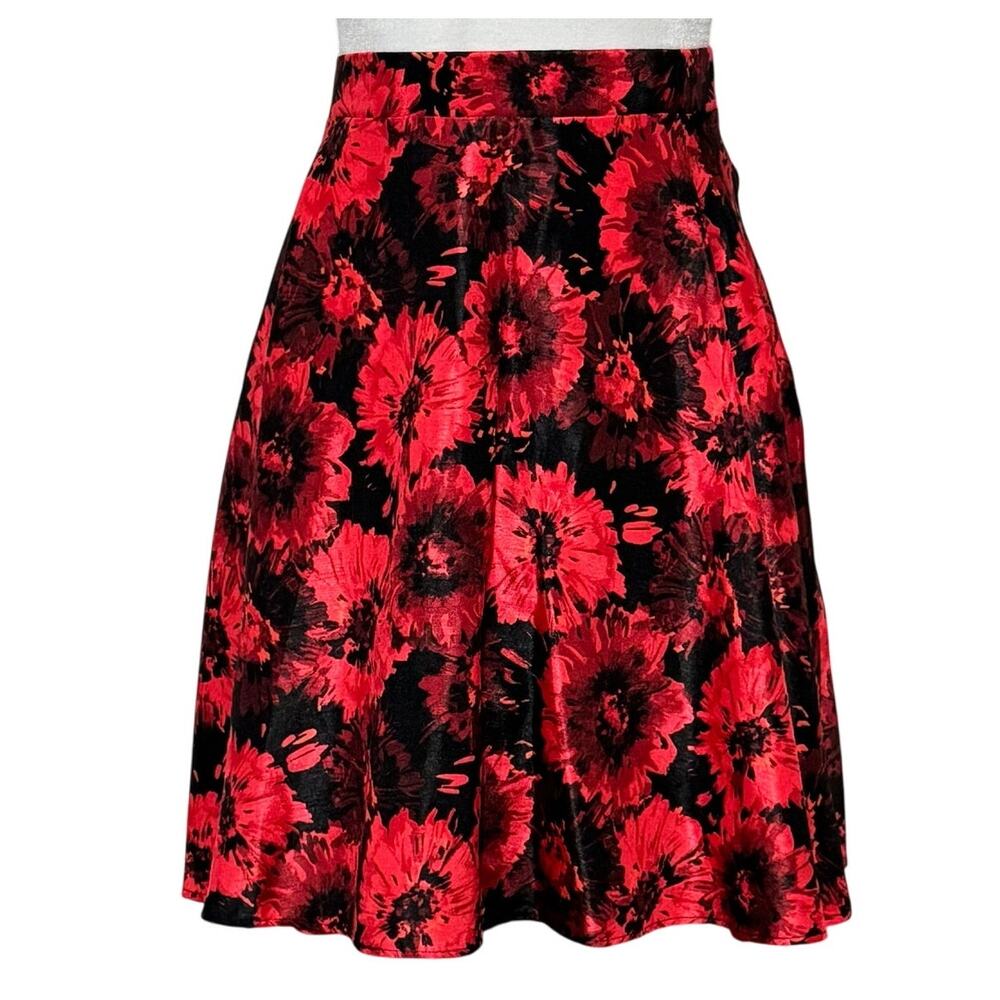 NWT Vintage Y2K NY Invasion Floral Skater Skirt Size 1X Red‎ & Black Rockabilly